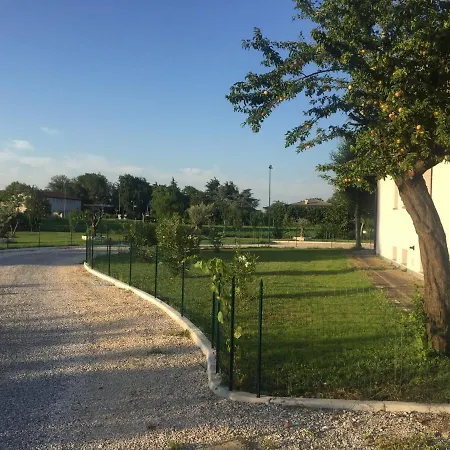 Red Tower Venice - 2 Mins From Vce Airport- Free Wifi