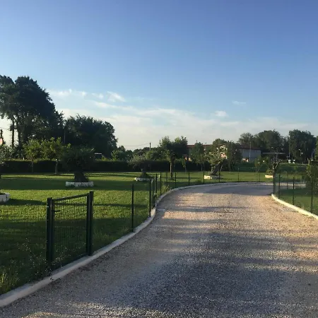 Tatil Evi Red Tower Venice - 2 Mins From Vce Airport- Free Wifi *