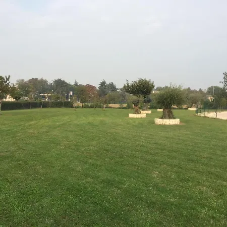 Red Tower Venice - 2 Mins From Vce Airport- Free Wifi 泰塞拉