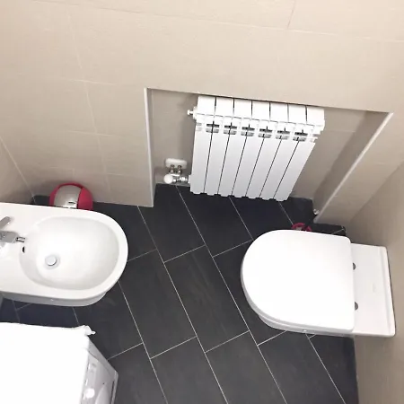 度假居 Red Tower Venice - 2 Mins From Vce Airport- Free Wifi *